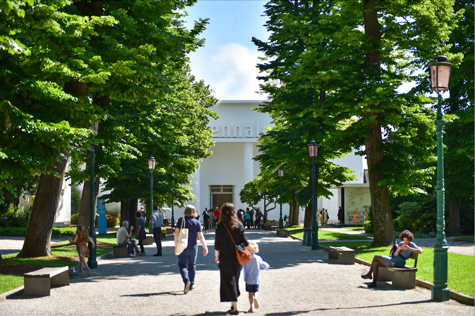 L'entrée de l'un des deux principaux sites de la Biennale.