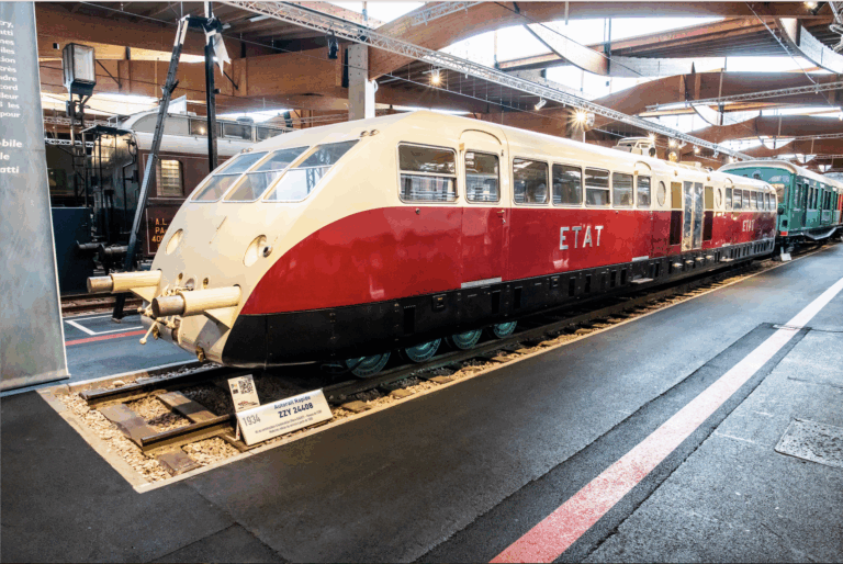 Autoratil Bugatti à la Cité du train de Mulhouse